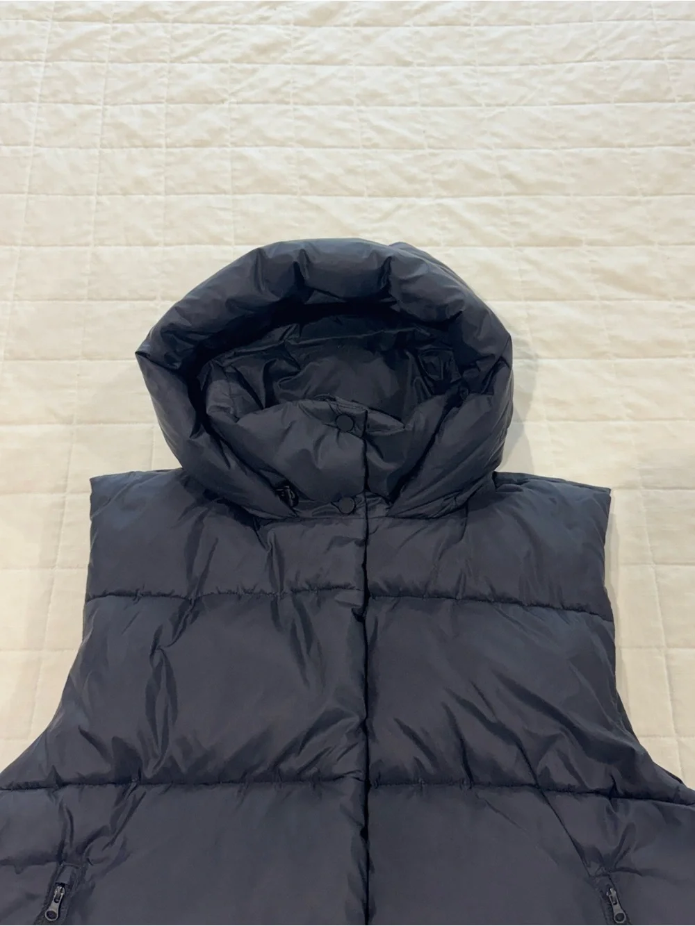 ALO Yoga Gold Rush Puffer Vest